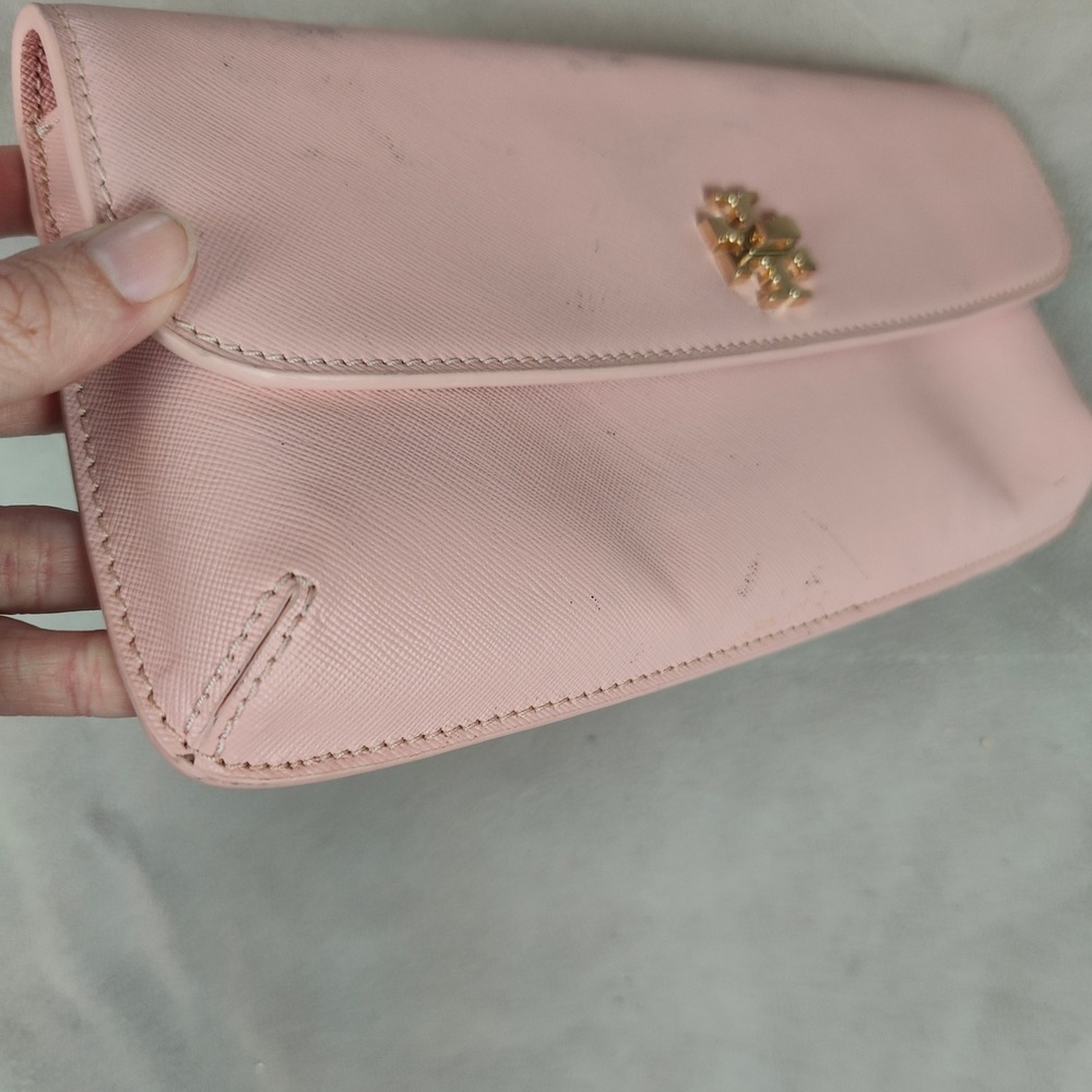 Tory Burch Leather Slim Diana Flap Clutch Blush Pink Saffiano Preppy FLAWS - Picture 4 of 12
